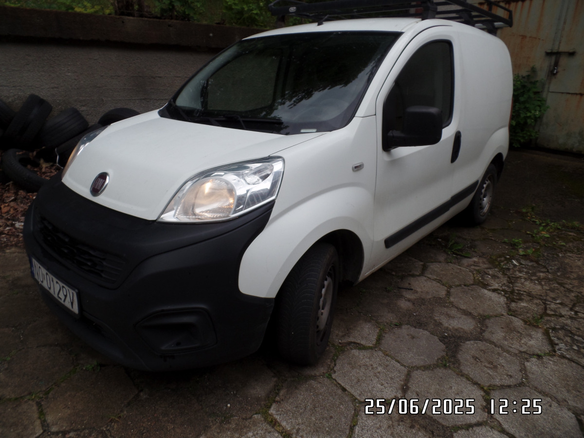 FIAT FIORINO FURGON BLASZAK - Xe van chở hàng: hình 2 FIAT FIORINO FURGON BLASZAK - Xe van chở hàng: hình 2