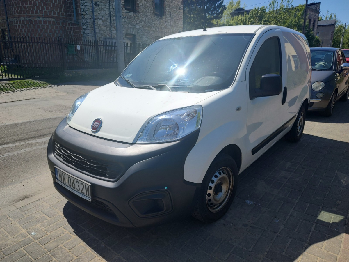 FIAT FIORINO FURGON BLASZAK - Xe van chở hàng: hình 2 FIAT FIORINO FURGON BLASZAK - Xe van chở hàng: hình 2