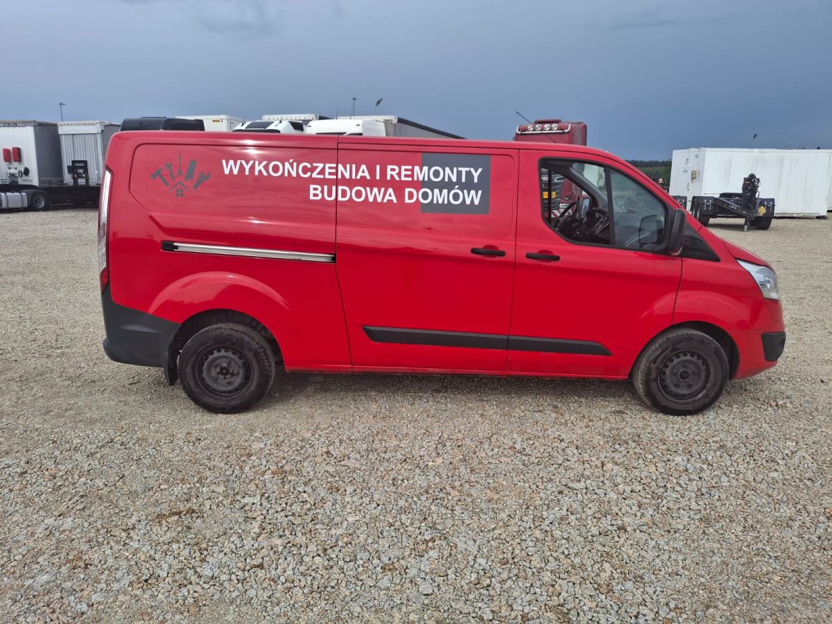 FORD TRANSIT CUSTOM - Xe van nhỏ gọn: hình 4 FORD TRANSIT CUSTOM - Xe van nhỏ gọn: hình 4