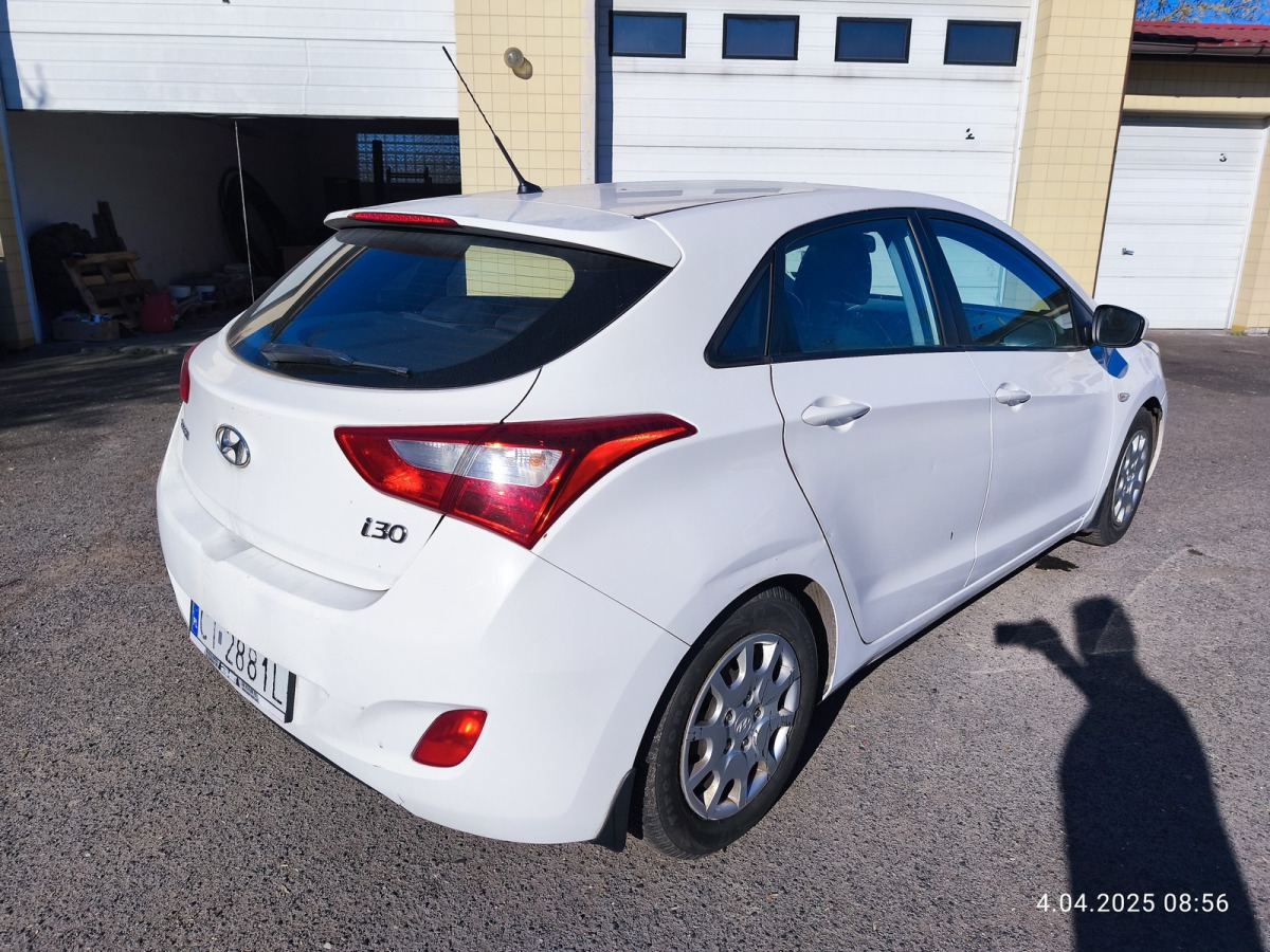 HYUNDAI I30 HATCHBACK - Hatchback: hình 3 HYUNDAI I30 HATCHBACK - Hatchback: hình 3