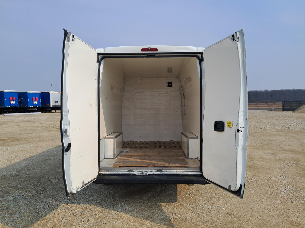 Xe van chở hàng PEUGEOT BOXER FURGON BLASZAK: hình 13