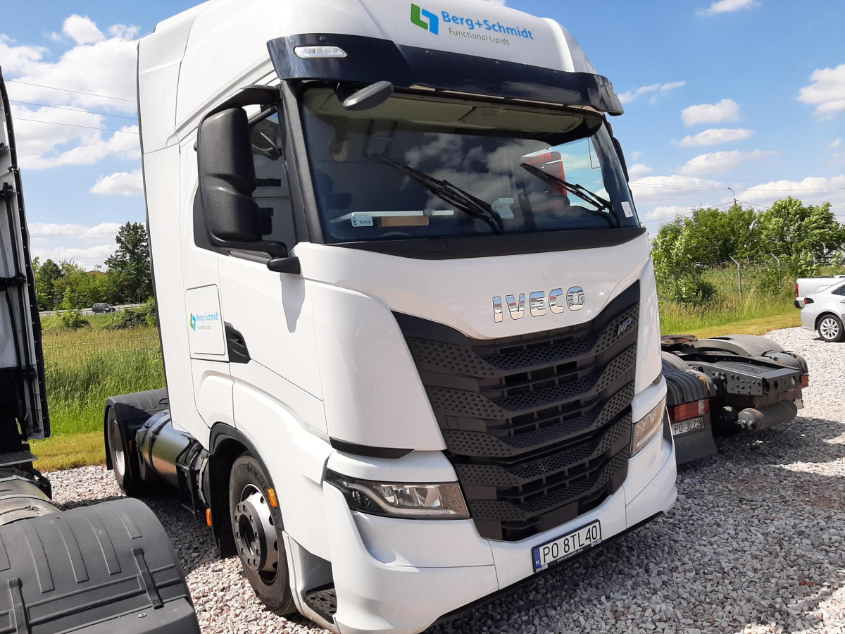 IVECO S-WAY CIĄGNIK SIODŁOWY - Xe đầu kéo: hình 1 IVECO S-WAY CIĄGNIK SIODŁOWY - Xe đầu kéo: hình 1