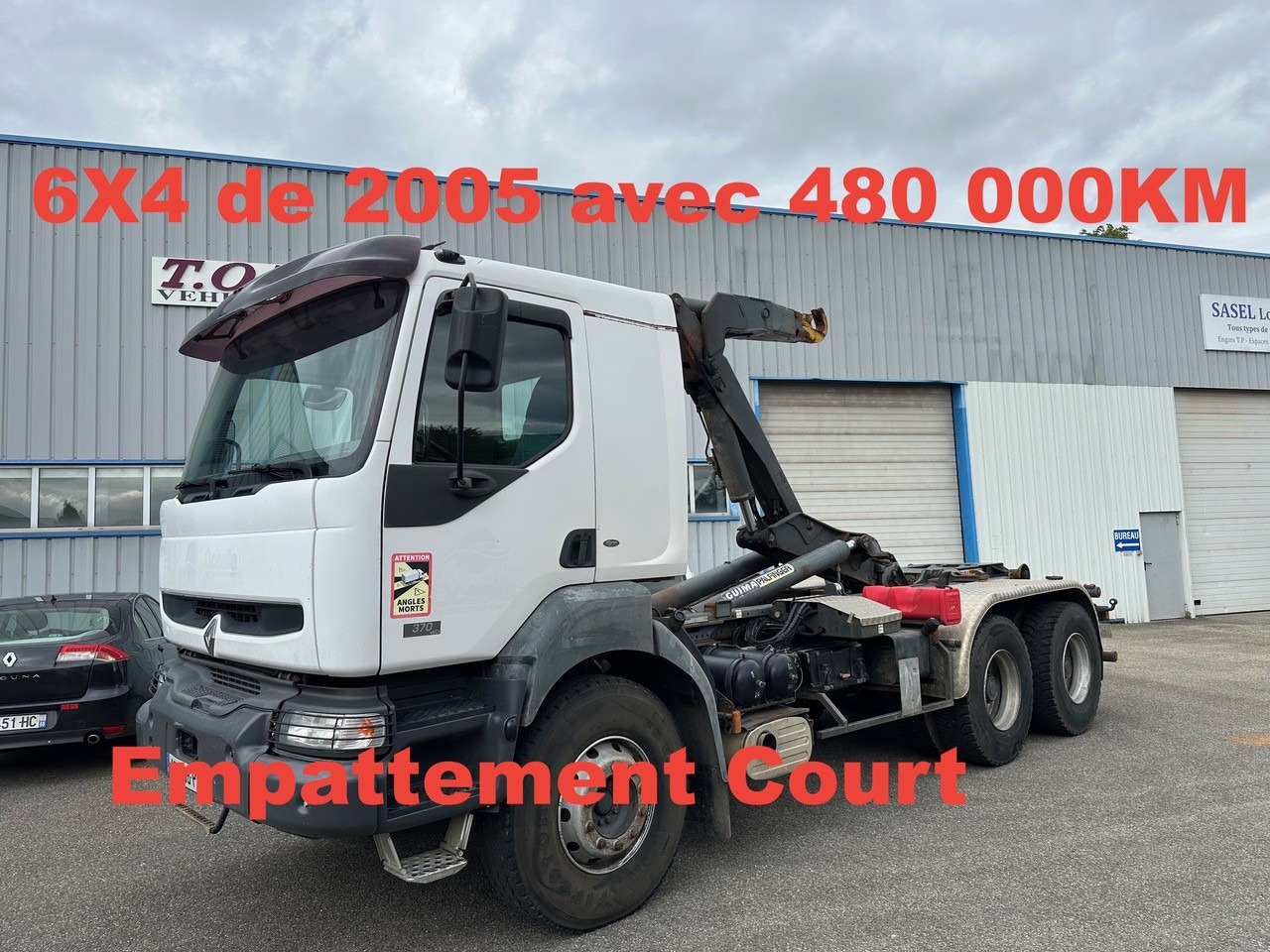 RENAULT KERAX 370 DCI - Xe tải nâng móc: hình 1 RENAULT KERAX 370 DCI - Xe tải nâng móc: hình 1