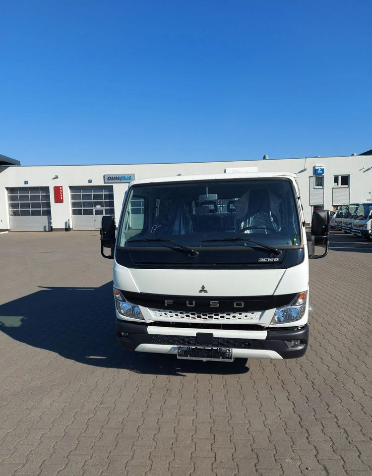 FUSO Canter 3C15D skrzynia - Xe tải chở rác: hình 2 FUSO Canter 3C15D skrzynia - Xe tải chở rác: hình 2