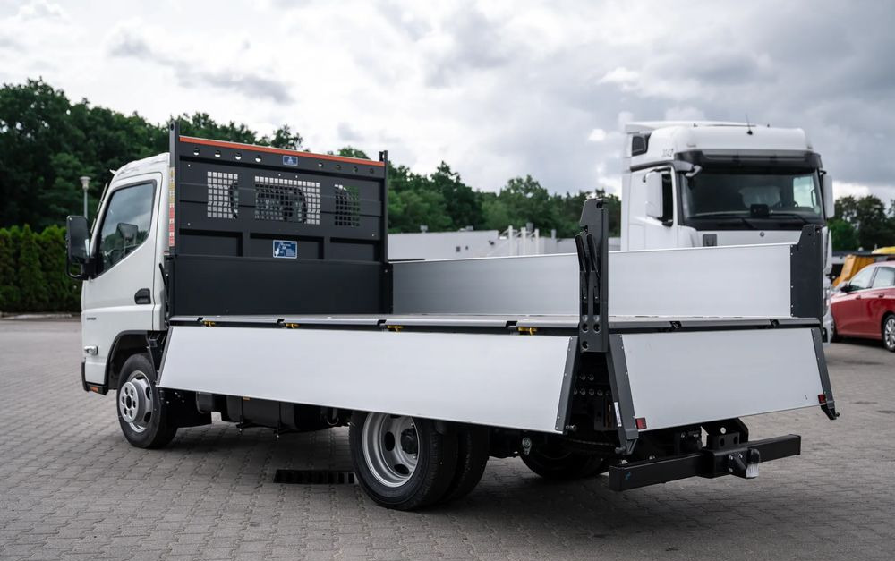 FUSO Canter 3S13 3W Scattolini - Xe ben: hình 5 FUSO Canter 3S13 3W Scattolini - Xe ben: hình 5