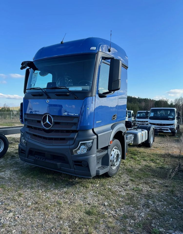 Mercedes-Benz Actros 1824 L podwozie do zabudowy - Xe tải khung gầm: hình 2 Mercedes-Benz Actros 1824 L podwozie do zabudowy - Xe tải khung gầm: hình 2