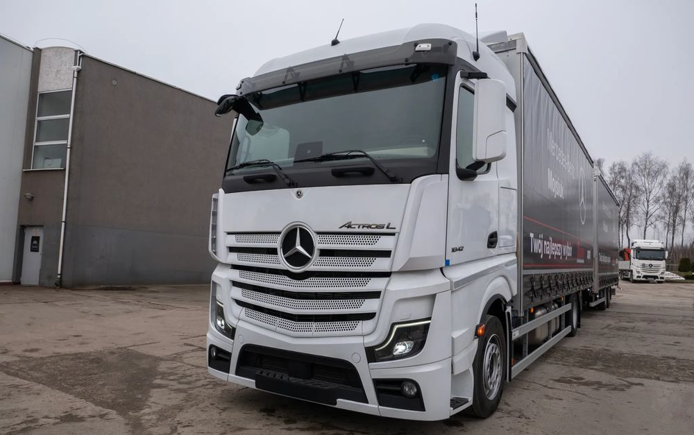 Mercedes-Benz Actros 1842 LnR z Przyczepą - Xe tải thùng mui bạt: hình 3 Mercedes-Benz Actros 1842 LnR z Przyczepą - Xe tải thùng mui bạt: hình 3