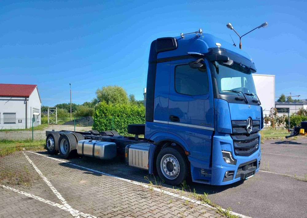 Mercedes-Benz Actros 2548 LnR - Xe tải khung gầm: hình 1 Mercedes-Benz Actros 2548 LnR - Xe tải khung gầm: hình 1