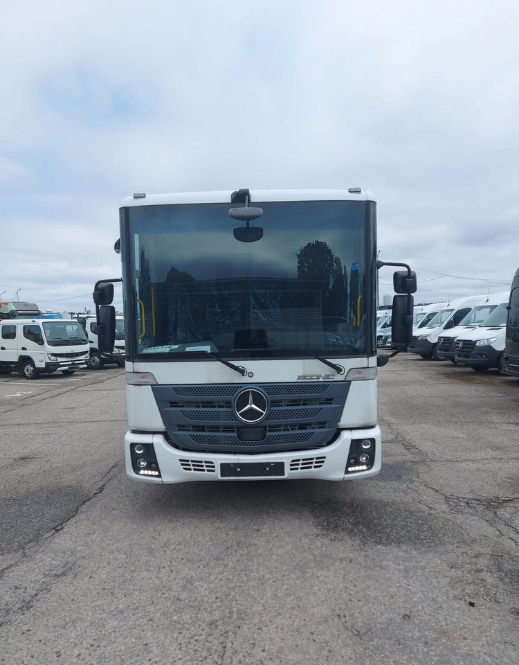 Mercedes-Benz Econic 2630 L ENA - Xe tải khung gầm: hình 2 Mercedes-Benz Econic 2630 L ENA - Xe tải khung gầm: hình 2