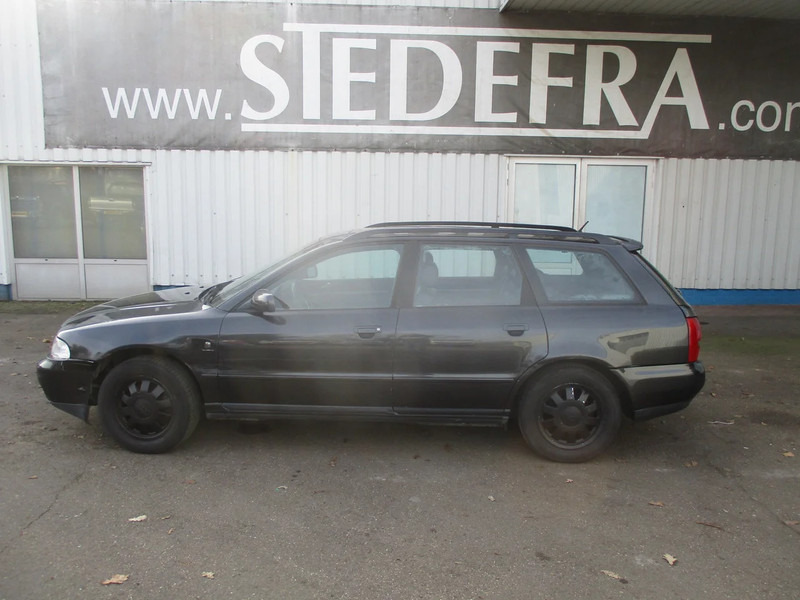 Audi A4 Avant 1.9 tdi , S-Line , Manual , Airco , EXPORT - Xe hơi: hình 2 Audi A4 Avant 1.9 tdi , S-Line , Manual , Airco , EXPORT - Xe hơi: hình 2