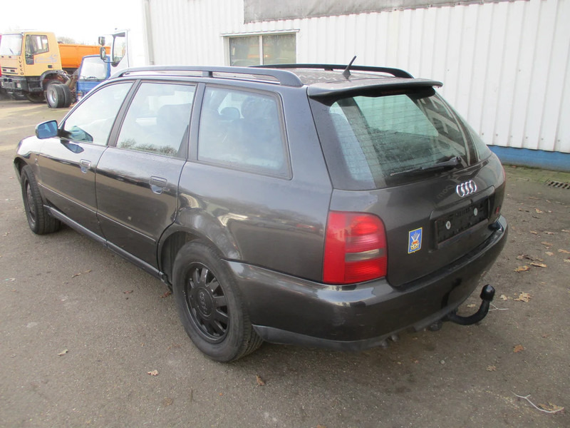 Audi A4 Avant 1.9 tdi , S-Line , Manual , Airco , EXPORT - Xe hơi: hình 5 Audi A4 Avant 1.9 tdi , S-Line , Manual , Airco , EXPORT - Xe hơi: hình 5