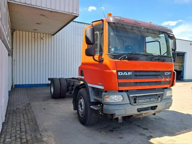 DAF CF 75.310 , RHD , ZF Manual , Euro 5 - Xe tải khung gầm: hình 4 DAF CF 75.310 , RHD , ZF Manual , Euro 5 - Xe tải khung gầm: hình 4