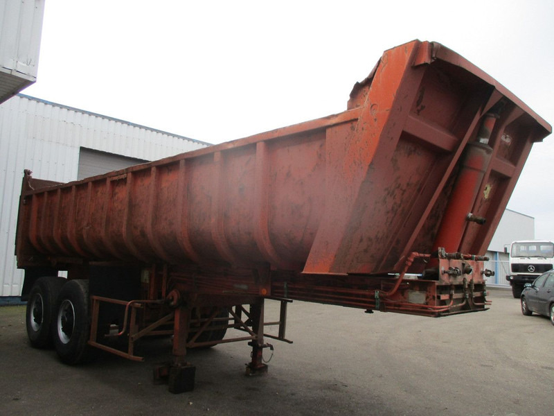 Fruehauf D33C , 2 axle , Steel tipper trailer , Drum Brakes , Spring suspension - Sơ mi rơ moóc ben: hình 4 Fruehauf D33C , 2 axle , Steel tipper trailer , Drum Brakes , Spring suspension - Sơ mi rơ moóc ben: hình 4