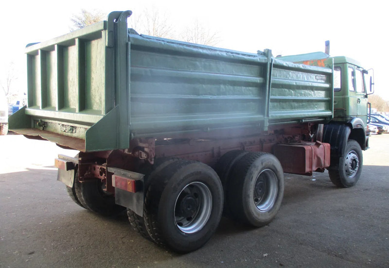 Iveco Magirus Deutz , 320 M 26 FK , V8 , ZF Manual , 3Way tipper , Spring suspension , Drum brakes - Xe ben: hình 3 Iveco Magirus Deutz , 320 M 26 FK , V8 , ZF Manual , 3Way tipper , Spring suspension , Drum brakes - Xe ben: hình 3