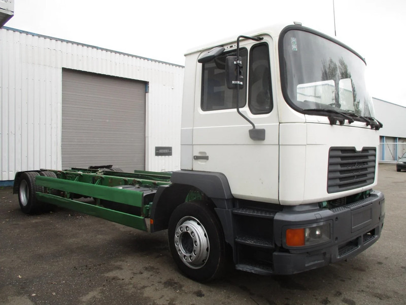 MAN 18.314 , Manual , 6 Cylinder - Xe tải khung gầm: hình 4 MAN 18.314 , Manual , 6 Cylinder - Xe tải khung gầm: hình 4