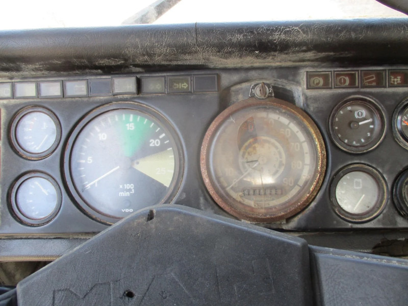 Xe tải khung gầm MAN 26.280 , 6x4 , ZF Manual , Spring suspension: hình 9