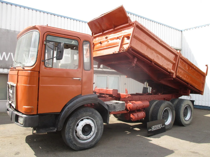 MAN 26.321 6x4 , 3 way tipper , ZF Manual , Spring suspension - Xe ben: hình 1 MAN 26.321 6x4 , 3 way tipper , ZF Manual , Spring suspension - Xe ben: hình 1