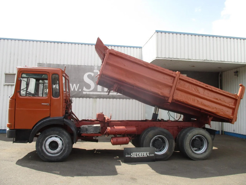 MAN 26.321 6x4 , 3 way tipper , ZF Manual , Spring suspension - Xe ben: hình 2 MAN 26.321 6x4 , 3 way tipper , ZF Manual , Spring suspension - Xe ben: hình 2