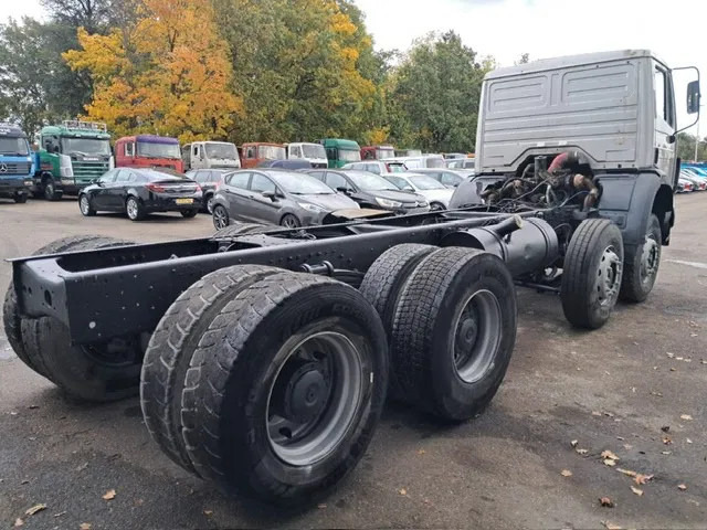 Mercedes-Benz SK 3535 ,V8 Biturbo , 8x4 ,ZF Manual , Spring Suspension - Xe tải khung gầm: hình 3 Mercedes-Benz SK 3535 ,V8 Biturbo , 8x4 ,ZF Manual , Spring Suspension - Xe tải khung gầm: hình 3