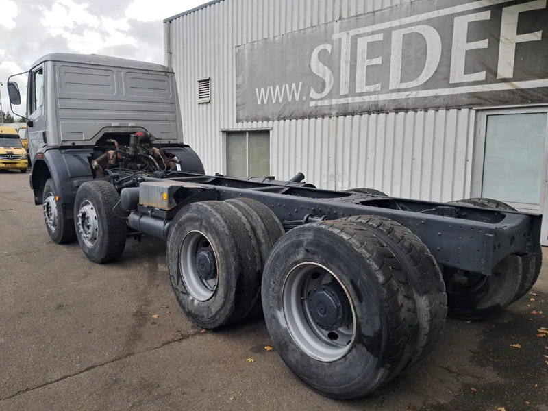 Mercedes-Benz SK 3535 ,V8 Biturbo , 8x4 ,ZF Manual , Spring Suspension - Xe tải khung gầm: hình 5 Mercedes-Benz SK 3535 ,V8 Biturbo , 8x4 ,ZF Manual , Spring Suspension - Xe tải khung gầm: hình 5