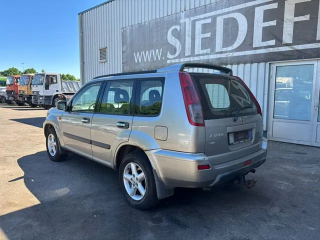 Nissan X-Trail 2.2 DCi , 4x4 , Airco , Export - Xe hơi: hình 5 Nissan X-Trail 2.2 DCi , 4x4 , Airco , Export - Xe hơi: hình 5