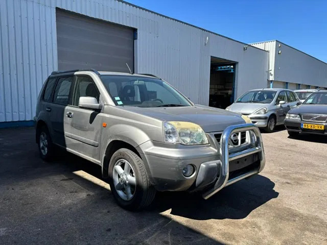 Nissan X-Trail 2.2 DCi , 4x4 , Airco , Export - Xe hơi: hình 4 Nissan X-Trail 2.2 DCi , 4x4 , Airco , Export - Xe hơi: hình 4