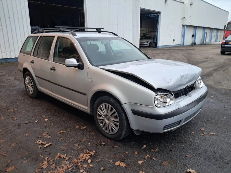 Volkswagen Golf 1.6 Variant , Automatic , Airco , Belgium Regestration - Xe hơi: hình 4 Volkswagen Golf 1.6 Variant , Automatic , Airco , Belgium Regestration - Xe hơi: hình 4