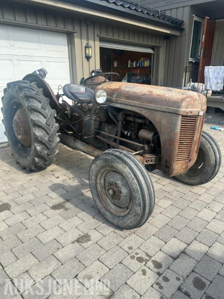 1955 Massey Ferguson Gråtass - Máy cày: hình 2 1955 Massey Ferguson Gråtass - Máy cày: hình 2