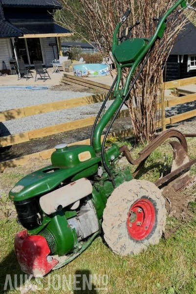 1965 Agria 2400 2 hjuls traktor med henger (Tohjulstraktor) - Máy cày: hình 4 1965 Agria 2400 2 hjuls traktor med henger (Tohjulstraktor) - Máy cày: hình 4