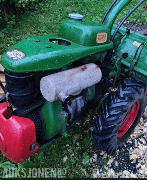 1965 Agria 2400 2 hjuls traktor med henger (Tohjulstraktor) - Máy cày: hình 2 1965 Agria 2400 2 hjuls traktor med henger (Tohjulstraktor) - Máy cày: hình 2