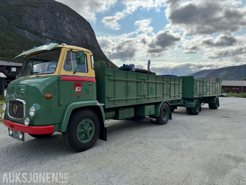 1966 Scania LBS 76 komplett sett med bil og henger selges fra bilmuseum. - Xe tải thùng lửng/ Phẳng: hình 1 1966 Scania LBS 76 komplett sett med bil og henger selges fra bilmuseum. - Xe tải thùng lửng/ Phẳng: hình 1
