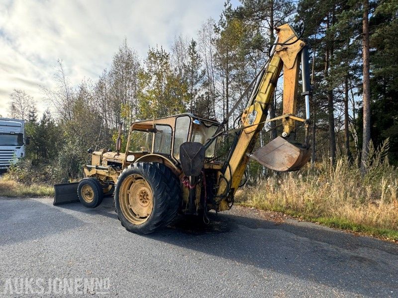 1967 Bolinder-Munktell BM 350 Traktor med graver og frontskjær – Traktorgraver - prosjekt / repobjekt - Máy xúc trước múc sau: hình 5 1967 Bolinder-Munktell BM 350 Traktor med graver og frontskjær – Traktorgraver - prosjekt / repobjekt - Máy xúc trước múc sau: hình 5