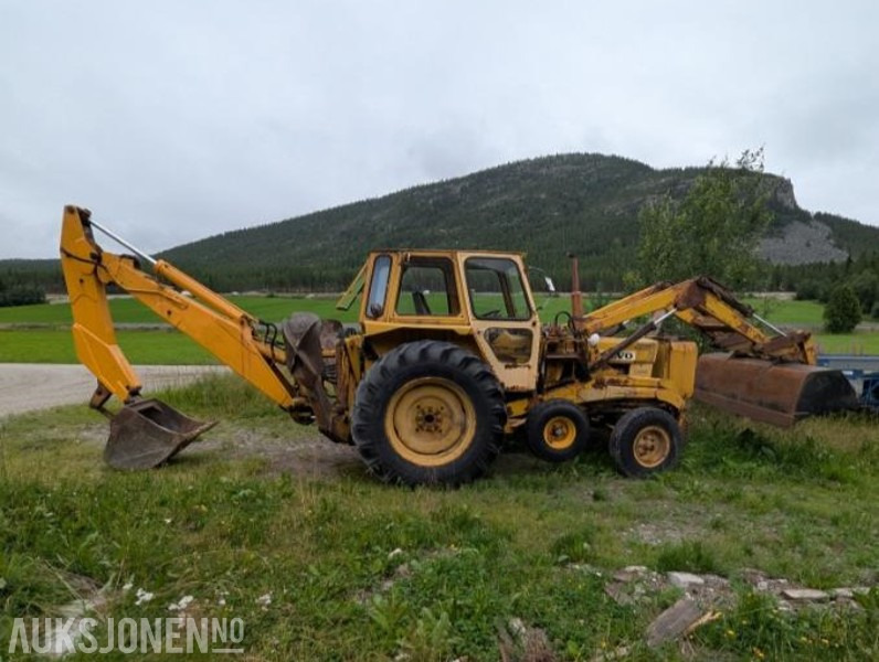 Máy cày 1970 Volvo BM 650 traktorgraver med Hymas 61 graver - Motorredskap: hình 1