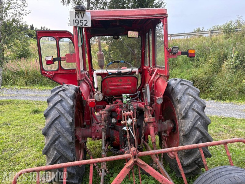 1971 Volvo T430 traktor - Dobbelt tipputtak - Máy cày: hình 4 1971 Volvo T430 traktor - Dobbelt tipputtak - Máy cày: hình 4