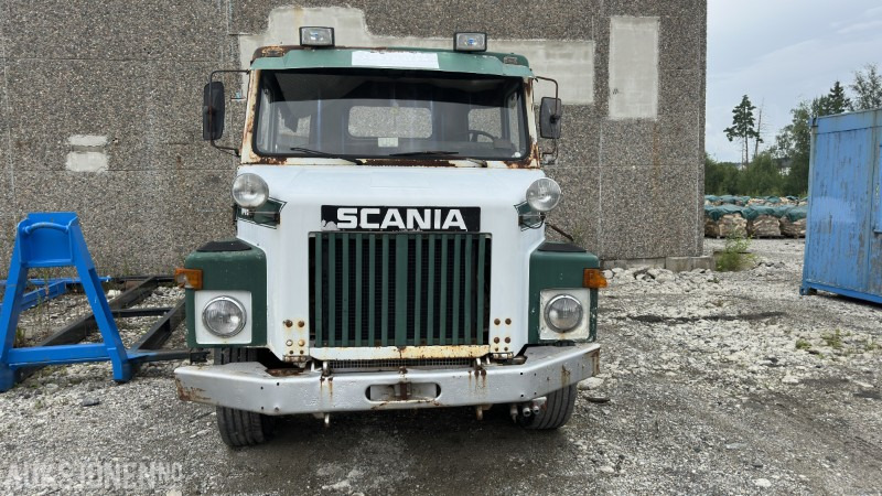 1977 Scania 141 Veteran Tippbil / Snutebil med Blidsberg Dumperkasse (ubrukt), baklem og skjold. - Xe ben: hình 3 1977 Scania 141 Veteran Tippbil / Snutebil med Blidsberg Dumperkasse (ubrukt), baklem og skjold. - Xe ben: hình 3