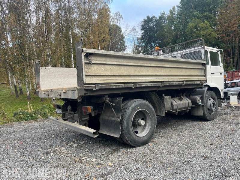 1983 Volvo F 614-4X2 TIPPBIL 143.000km MANGELLAPP - Xe ben: hình 2 1983 Volvo F 614-4X2 TIPPBIL 143.000km MANGELLAPP - Xe ben: hình 2