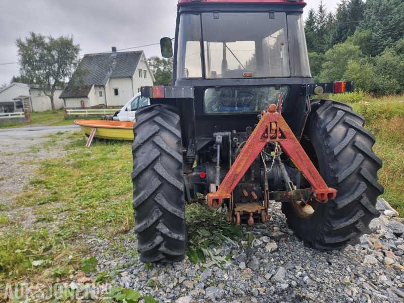 1990 CASE IH 956XL TRAKTOR snøfres 2 skuffer triangelfeste MVA FRI - Máy cày: hình 4 1990 CASE IH 956XL TRAKTOR snøfres 2 skuffer triangelfeste MVA FRI - Máy cày: hình 4