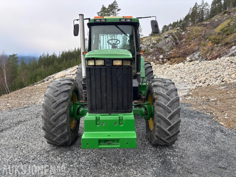 1995 John Deere 8100, IKKE MVA - Máy cày: hình 2 1995 John Deere 8100, IKKE MVA - Máy cày: hình 2