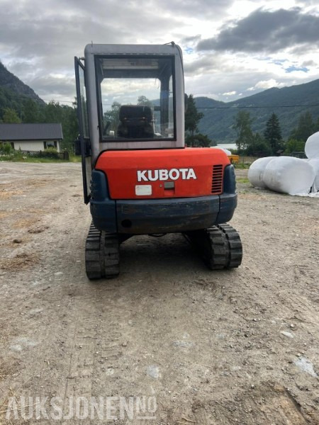 1997 Kubota KX 121-2 gravemaskin med 2 skuffer og klype - Máy xúc: hình 4 1997 Kubota KX 121-2 gravemaskin med 2 skuffer og klype - Máy xúc: hình 4