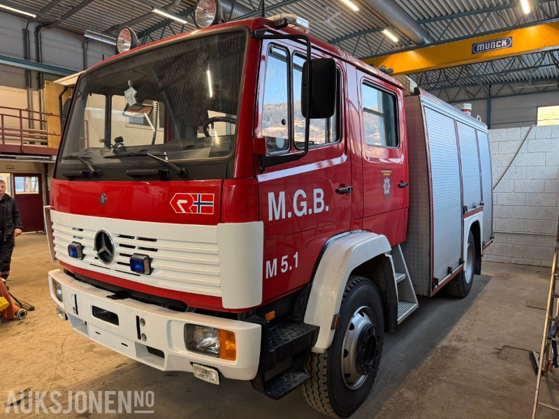 1997 Mercedes-Benz 1124 Af/36 4X4 brannbil registrert som motorredskap med kun 29540 km - Xe tải cứu hỏa: hình 3 1997 Mercedes-Benz 1124 Af/36 4X4 brannbil registrert som motorredskap med kun 29540 km - Xe tải cứu hỏa: hình 3