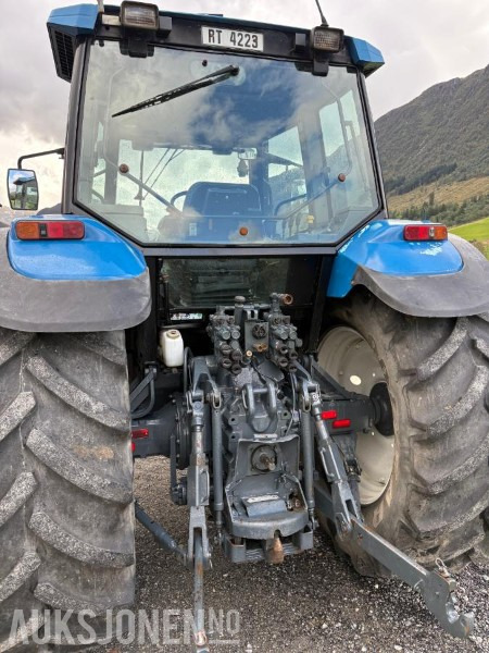 1997 New Holland 8360 DT - mva fri traktor - Máy cày: hình 4 1997 New Holland 8360 DT - mva fri traktor - Máy cày: hình 4