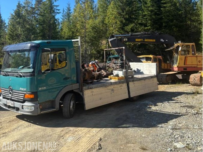 1998 Mercedes-Benz Atego 815/36 - Xe tải thùng lửng/ Phẳng: hình 3 1998 Mercedes-Benz Atego 815/36 - Xe tải thùng lửng/ Phẳng: hình 3