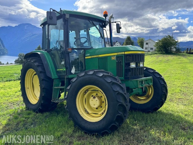 2002 John Deere 6210 - 4x4 - 40 km/t - 105 hk - Máy cày: hình 3 2002 John Deere 6210 - 4x4 - 40 km/t - 105 hk - Máy cày: hình 3
