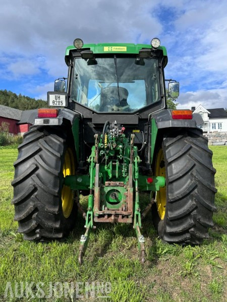 2002 John Deere 6210 - 4x4 - 40 km/t - 105 hk - Máy cày: hình 5 2002 John Deere 6210 - 4x4 - 40 km/t - 105 hk - Máy cày: hình 5