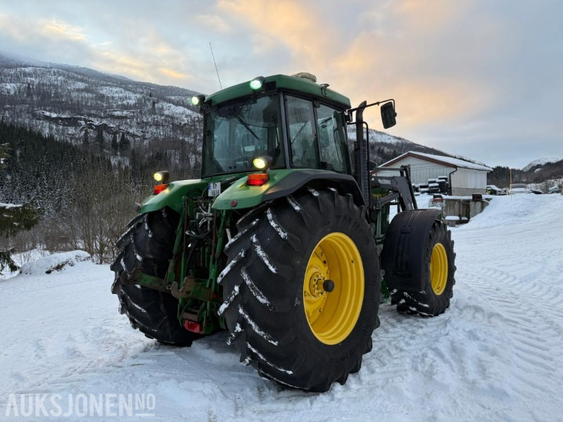 2002 John Deere RW7810 m/frontlaster og fronthydraulikk og pto - Máy cày: hình 5 2002 John Deere RW7810 m/frontlaster og fronthydraulikk og pto - Máy cày: hình 5