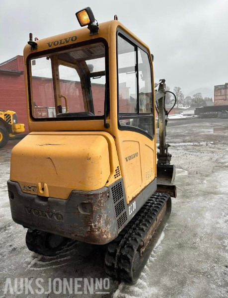 2002 Volvo EC20xt minigraver PUSSESKUFFE TANNSKUFFE MVA FRI 7136 timer - Máy xúc mini: hình 4 2002 Volvo EC20xt minigraver PUSSESKUFFE TANNSKUFFE MVA FRI 7136 timer - Máy xúc mini: hình 4