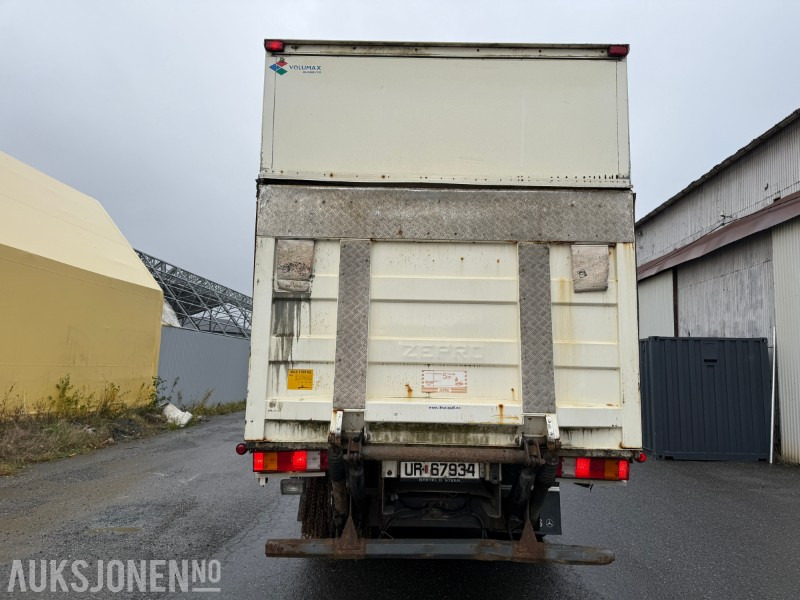 2003 Mercedes-Benz 1831L/60 4X2 - Xe tải hộp: hình 5 2003 Mercedes-Benz 1831L/60 4X2 - Xe tải hộp: hình 5