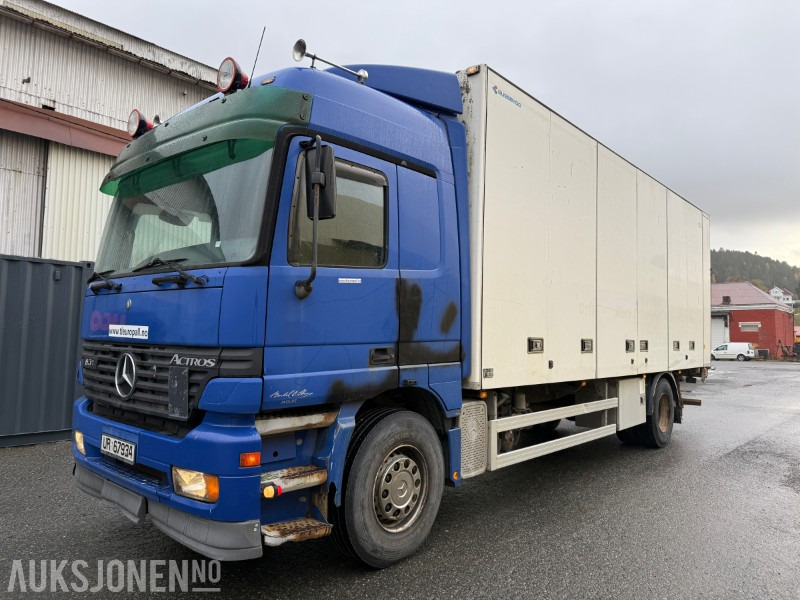 2003 Mercedes-Benz 1831L/60 4X2 - Xe tải hộp: hình 1 2003 Mercedes-Benz 1831L/60 4X2 - Xe tải hộp: hình 1