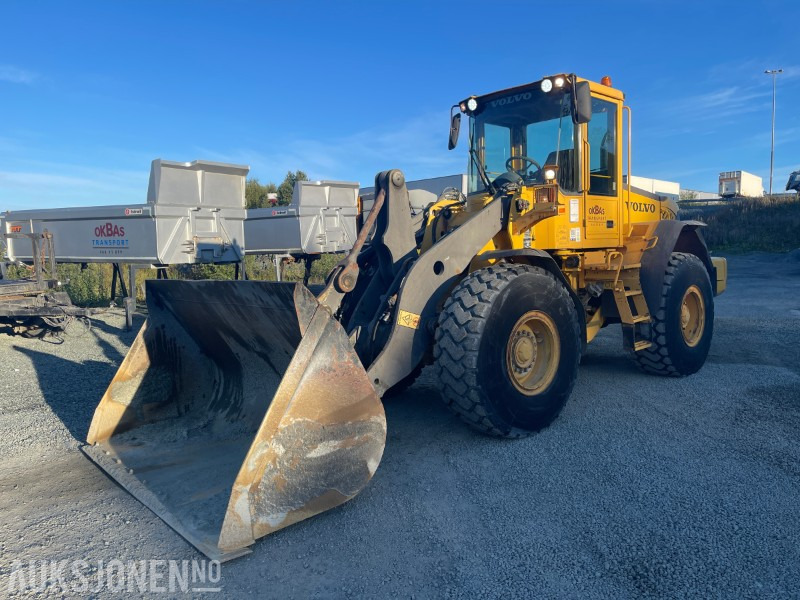 2003 Volvo L90E - Máy xúc lật bánh lốp: hình 1 2003 Volvo L90E - Máy xúc lật bánh lốp: hình 1