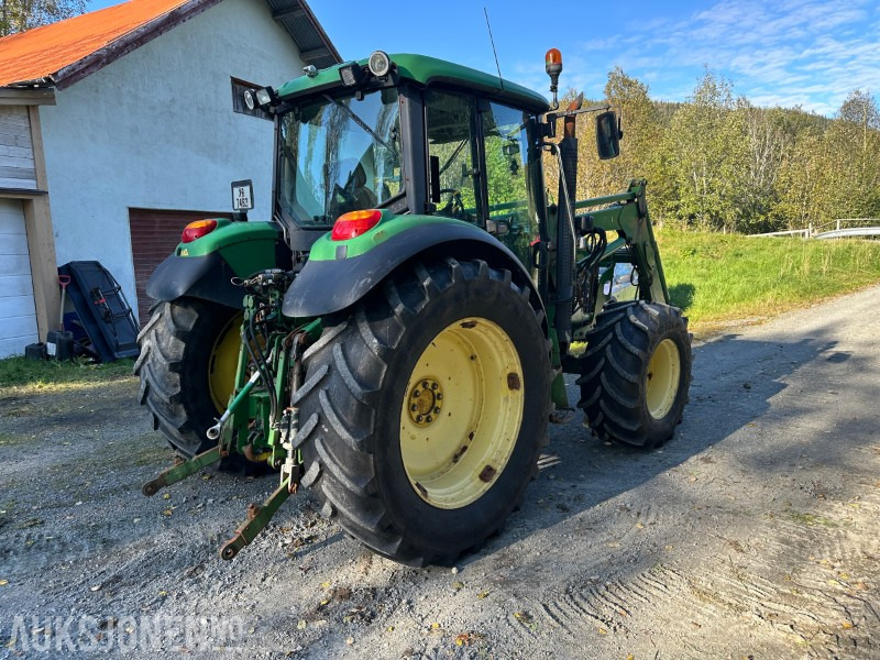 2004 John Deere 6320 - traktor med frontlaster - Máy cày: hình 3 2004 John Deere 6320 - traktor med frontlaster - Máy cày: hình 3